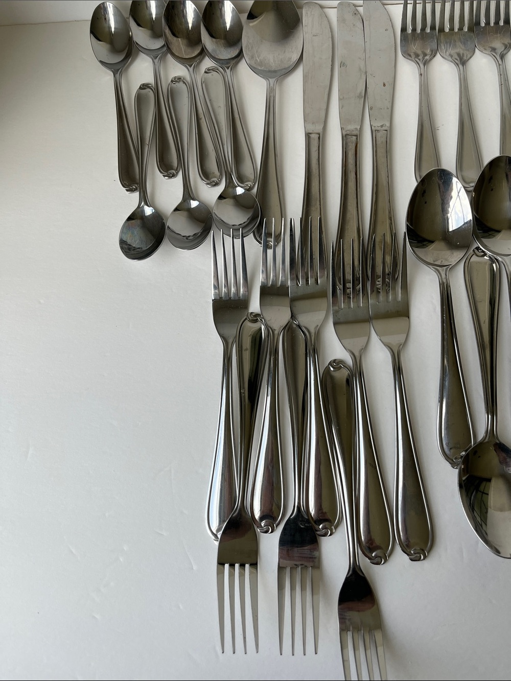 Vintage Stainless Steel Flatware 35 Pieces Love Knot Design - Picture 7 of 7